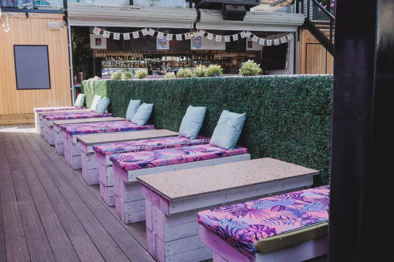 Outdoor lounge seating at Pink Lemonade, Richmond